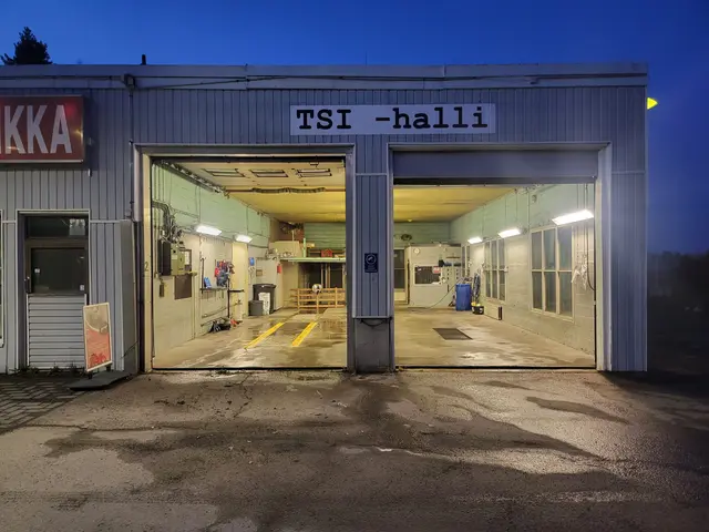 Tee Se Itse -halli Hämeenkyrö, Kärrykuja 7 – Halli 2 – HUOLTO kuva 3