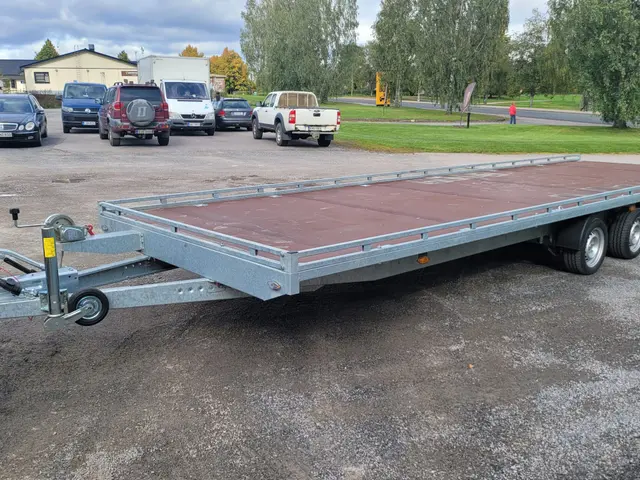 Autotraileri 3500 kg – Atlas MEGA kuva 2