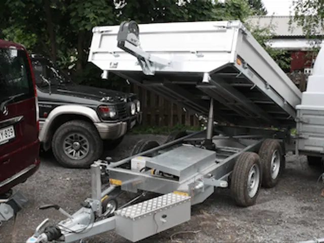 Lavettikärry 2700 kg – Kippikärry Saris