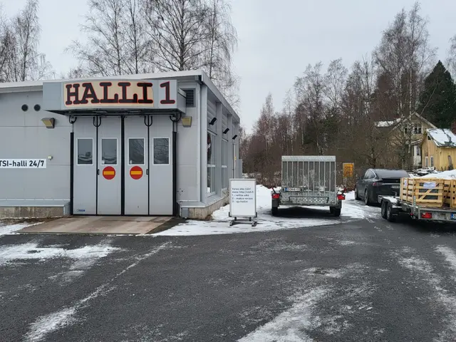 Tee Se Itse -halli Kangasala, Kangasalantie 1070, Halli 1 kuva 2